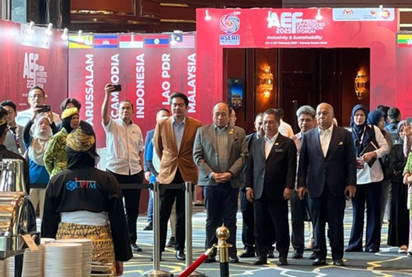 Picture8.jpg Picture8.jpg